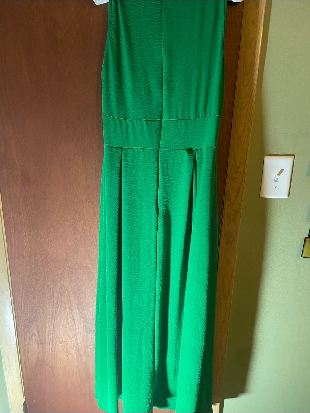Emerald Green Sleeveless Maxi Dress - Picture 5 of 6